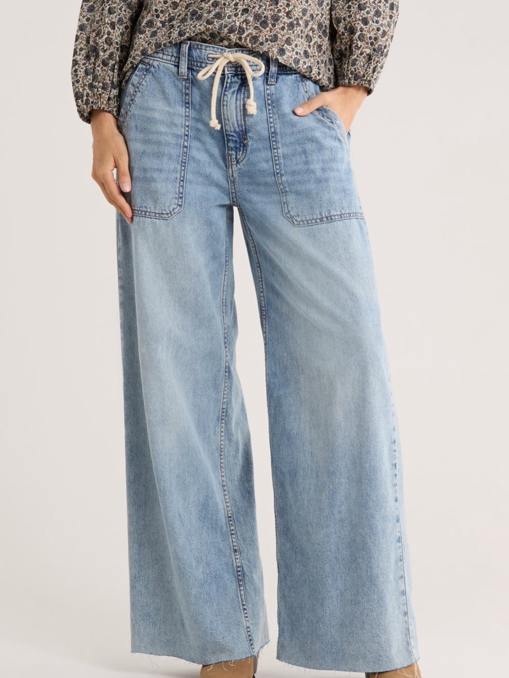 Lucky Brand Light Wash Wide Leg Jeans with Drawstring